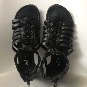 Black Knot Ankle Sandals